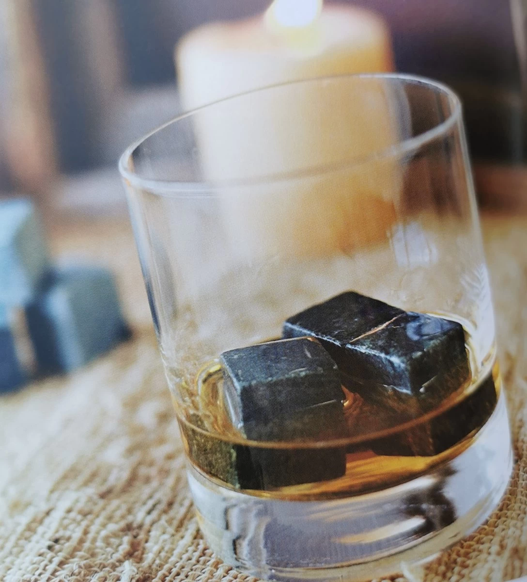 Sparq Home Soapstone / Soapstone Pierres à Whisky Set De 13 Pièces Pierres à Whisky / Pierres à Whisky / Glaçons / Cadeau 12 Sparq Home Soapstone / Soapstone Pierres à Whisky Set De 13 Pièces Pierres à Whisky / Pierres à Whisky / Glaçons / Cadeau – Image 10