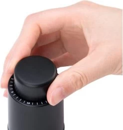 Pompe à Vide à Vin - Wine Saver De Vin - Bouchon à Vin - Pompe à Vide - Bouchon De Vin - Bouchon De Vin - Pompe à Vin - Coffret Cadeau 10 Pompe à Vide à Vin - Wine Saver De Vin - Bouchon à Vin - Pompe à Vide - Bouchon De Vin - Bouchon De Vin - Pompe à Vin - Coffret Cadeau -Dégustation Délicate 1137x1200 4