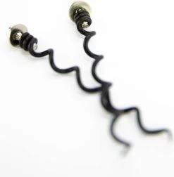 MD- Goods ® Tire-bouchon + Accessoires Vin Coffret Cadeau - Set Tire-bouchon - Décapsuleur - Bec Verseur - Tire-bouchon - Embout Cadeau - Cuir - Zwart -Dégustation Délicate 1178x1200 1