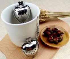 Coeur D'oeuf De Thé En Acier Inoxydable | Filtre à Thé Mâle | Passoire à Thé En Vrac | Coeur Aux Herbes | Tamis | Pince | Infuseur | Œuf De Thé | ACIER INOXYDABLE | 1 Pièce