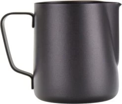 Pot à Lait - 600 ML - Pot à Mousser Le Lait - Pot à Lait Barista Acier Inoxydable (SS) Zwart -Dégustation Délicate 1200x1031