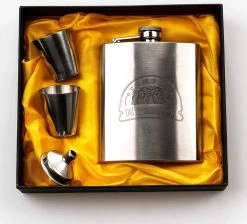 Flacon De Hanche En Acier Inoxydable Personnalisé - Cadeau - Bouteille De Boisson - Bouteille De Poche - Bouteille En Acier Inoxydable - Bouteille De Poche - Incl. Entonnoir Et Tasses -Dégustation Délicate 1200x1089 7