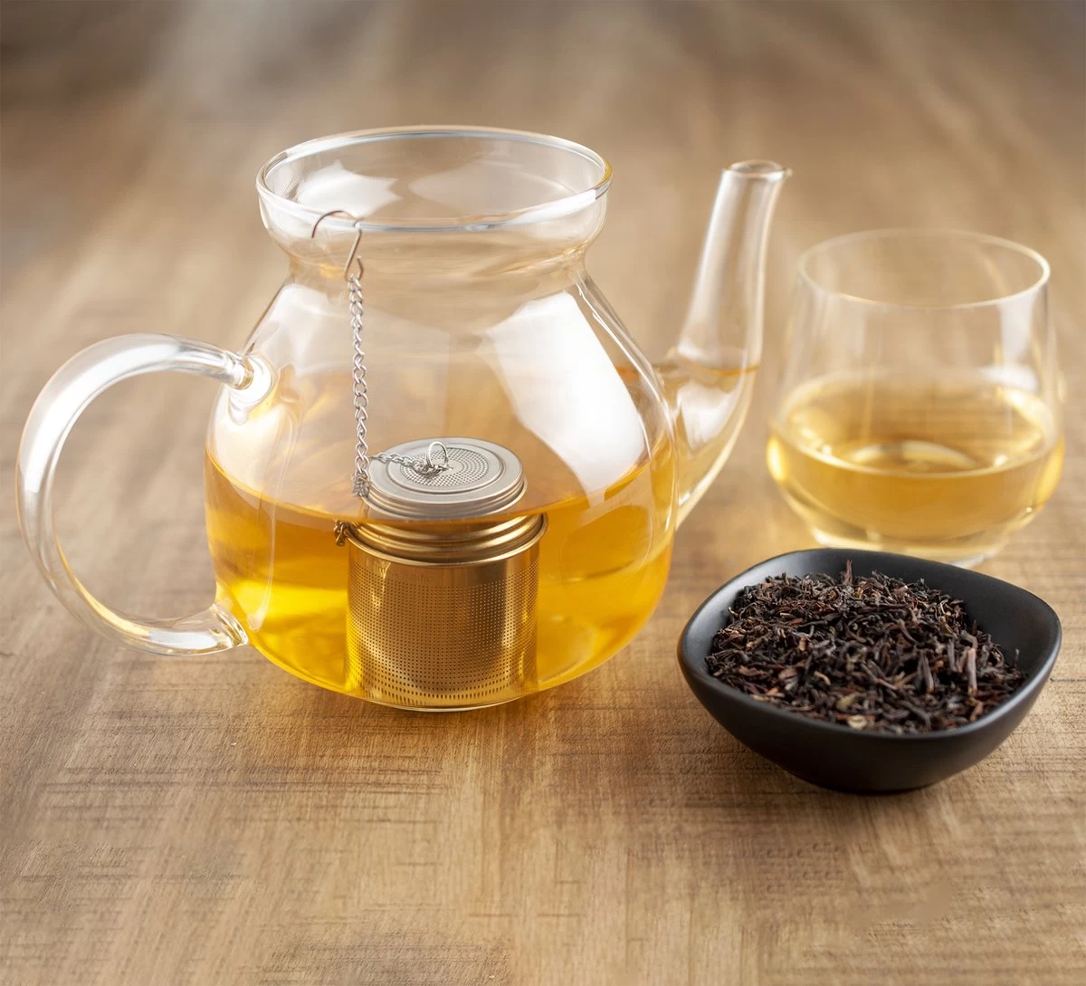 PrimeAmbition - Passoire à Thé 2 Pièces Et Embout à Thé Pour Thee En Vrac - Filtre Extra Fin - Ensemble D'infuseur à Thee Avec Soucoupe Pour Sachets De Thé 4 PrimeAmbition - Passoire à Thé 2 Pièces Et Embout à Thé Pour Thee En Vrac - Filtre Extra Fin - Ensemble D'infuseur à Thee Avec Soucoupe Pour Sachets De Thé – Image 2