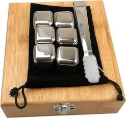 Set De Pierres à Whisky (6 Pièces) Incl. - Pierres Whisky Les Tenailles - Luxe Gift Set - Cubes De Glace Réutilisables - Icecubes Avec Des Pinces 10 Set De Pierres à Whisky (6 Pièces) Incl. - Pierres Whisky Les Tenailles - Luxe Gift Set - Cubes De Glace Réutilisables - Icecubes Avec Des Pinces -Dégustation Délicate 1200x1126 6