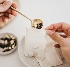 Repus - Sachets à Thé Réutilisables En Coton Bio - Set De 4 - Sachet à Thé/Sac à Herbes Avec Cordon - Lavable - 8 X 10 CM