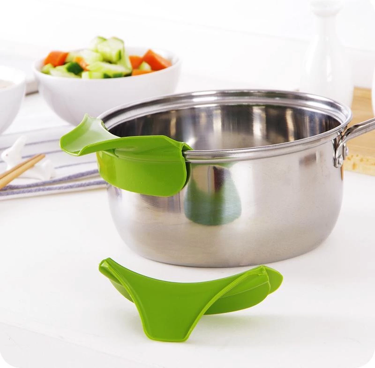 BTB Products - Bec Verseur - 2 Pièces - Aide à La Vidange - Entonnoir - Ustensiles De Cuisine - Accessoires De Vêtements Pour Bébé De Cuisine - Couvercle De Vidange - Siliconen - Vert 7 BTB Products - Bec Verseur - 2 Pièces - Aide à La Vidange - Entonnoir - Ustensiles De Cuisine - Accessoires De Vêtements Pour Bébé De Cuisine - Couvercle De Vidange - Siliconen - Vert – Image 5