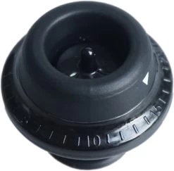 YUGN Pompe à Vide à Vin Bouchon à Vin - Bouchon à Vin Avec 4 Bouchons à Vin Sous Vide - Bouchon à Vin Avec Minuterie -Dégustation Délicate 1200x1181 1