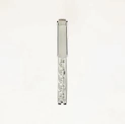 CHATEAU LAGUIOLE © - COUTEAU SOMMELIER OUVRE BOUTEILLE DE LUXE FINITION PLAQUÉ ARGENT -Dégustation Délicate 1200x1189 5