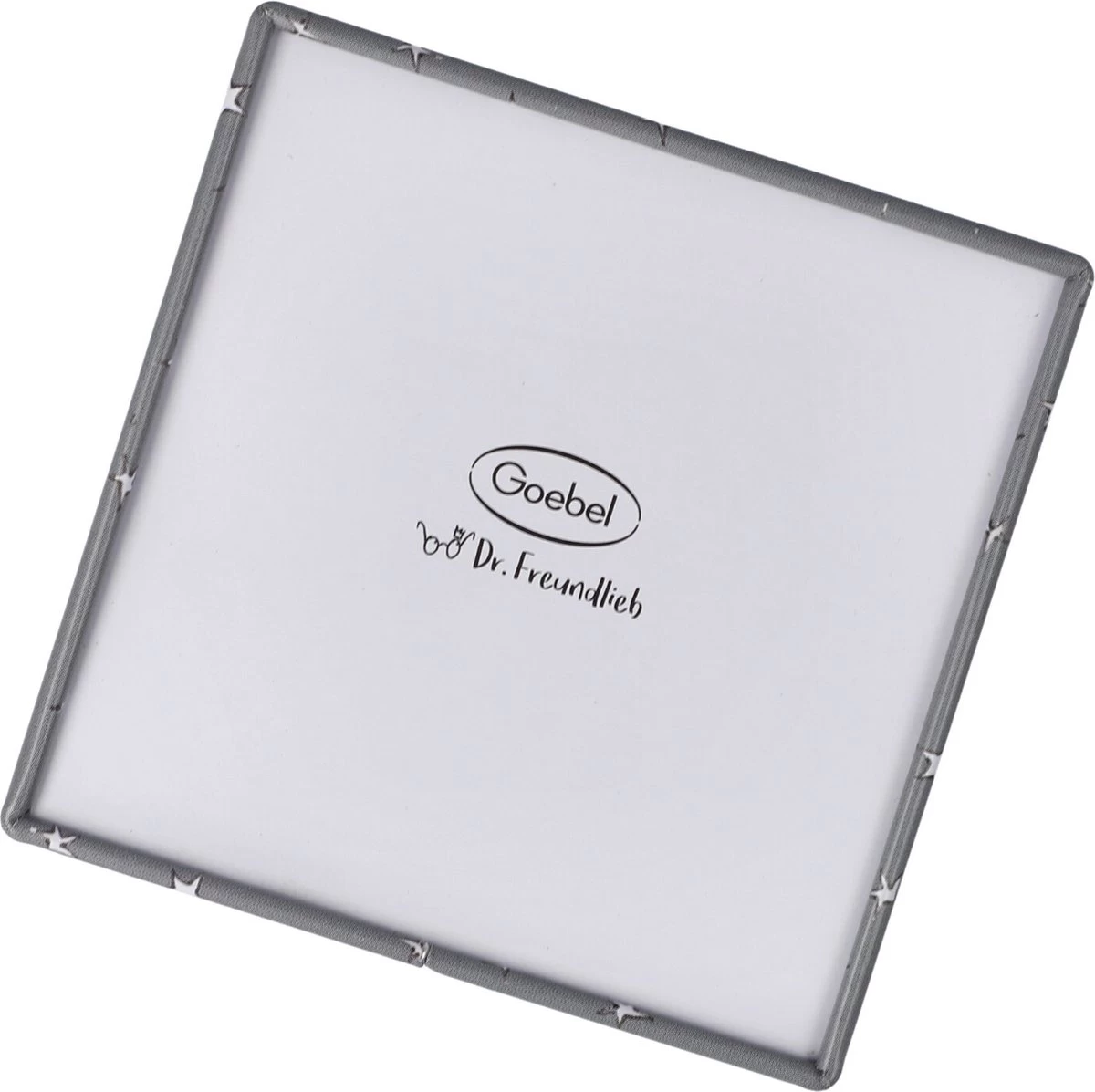 Goebel® - Barbara Freundlieb | Boîte à Thé "Die Sind But Alle Verrückt" | Métal, 11cm, Boîte De Rangement 5 Goebel® - Barbara Freundlieb | Boîte à Thé "Die Sind But Alle Verrückt" | Métal, 11cm, Boîte De Rangement – Image 3