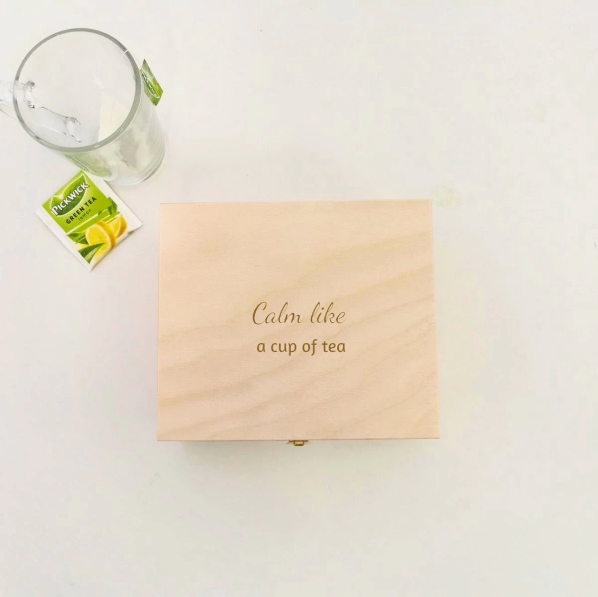 Boîte à Thé 'Calme Comme Une Tasse De Thé' | Photo Factory Fotofabriek | Boîte à Thé 4 Compartiments | Bois | 16,5 X 15,5 | Boîte à Thé Petite 3 Boîte à Thé 'Calme Comme Une Tasse De Thé' | Photo Factory Fotofabriek | Boîte à Thé 4 Compartiments | Bois | 16,5 X 15,5 | Boîte à Thé Petite