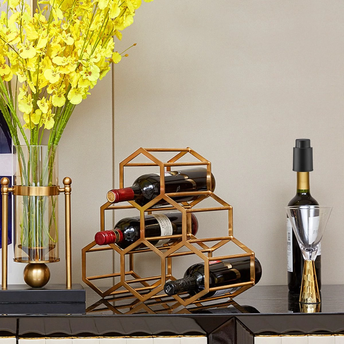 Behave Vin Stopper - Pompe à Vide à Vin - Vin Cap - Bouchon à Vin - économiseur De Vin - Bouchon De Bouteilles - Noir 7 Behave Vin Stopper - Pompe à Vide à Vin - Vin Cap - Bouchon à Vin - économiseur De Vin - Bouchon De Bouteilles - Noir – Image 5