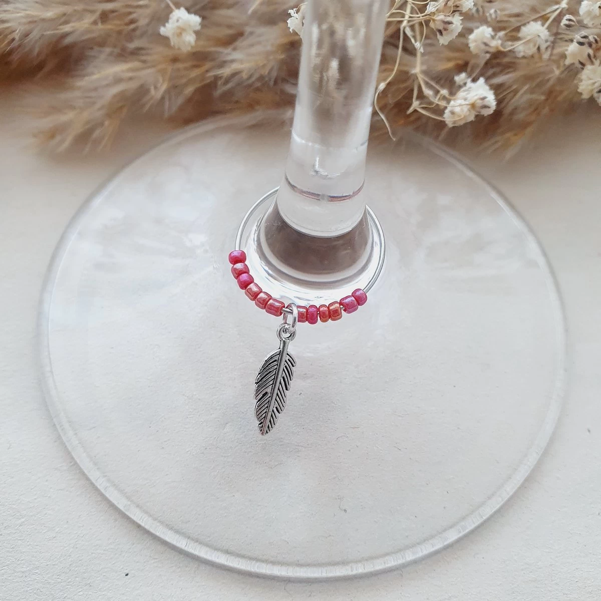 Reconnaître Son Verre à Vin - Belle Plume - Marque-verre - Anneaux Pour Verre à Vin - Argent 5 Reconnaître Son Verre à Vin - Belle Plume - Marque-verre - Anneaux Pour Verre à Vin - Argent – Image 3