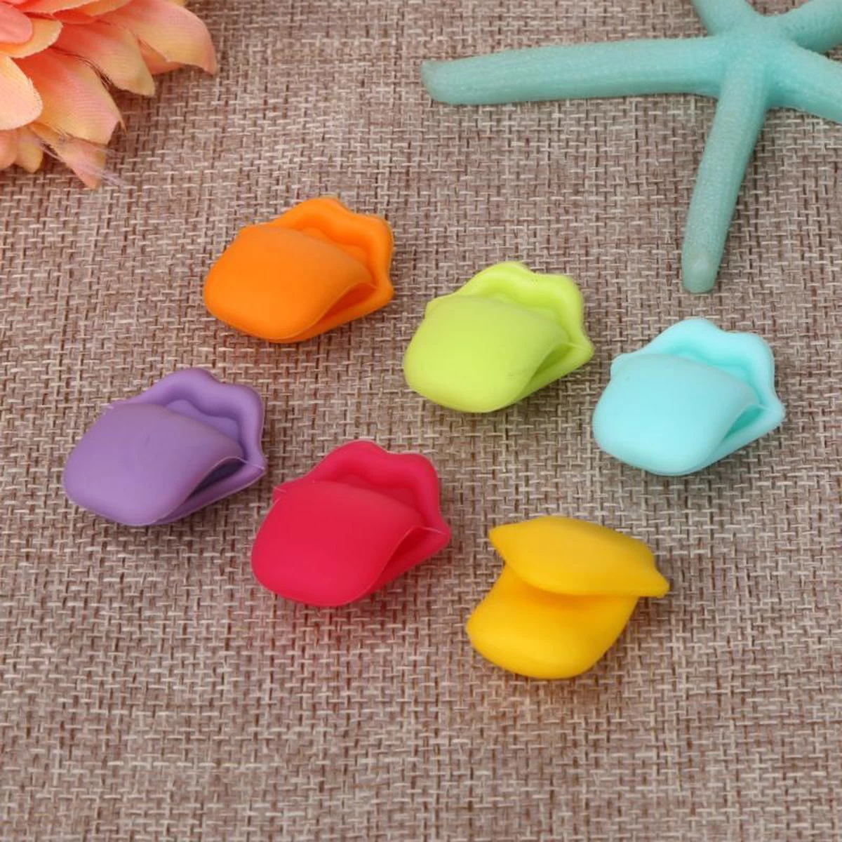 6 Pièces Mignon Marqueur En Verre Tong Multicolore - Silicone - étiquette En Verre - Fête 10 6 Pièces Mignon Marqueur En Verre Tong Multicolore - Silicone - étiquette En Verre - Fête – Image 8