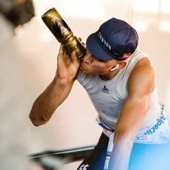 Bouteille 4Gold, Bouteille D'eau Pour Le Sport, Le Cyclisme, L'escalade, Le Marathon Et Outdoor, Bouteille D'eau Sans BPA Et étanche En Plastique Recyclable, Accessoires De Sport, Or, 800 Ml -Dégustation Délicate 1200x1200 1991