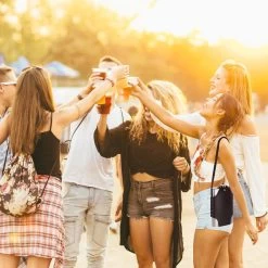 Relaxdays 9 X Pinson Plat En Acier Inoxydable XXL - Flasque De Hanche 1,8 Litre - Sac Bouteille - Sangle De Transport - Acier Inoxydable 13 Relaxdays 9 X Pinson Plat En Acier Inoxydable XXL - Flasque De Hanche 1,8 Litre - Sac Bouteille - Sangle De Transport - Acier Inoxydable -Dégustation Délicate 1200x1200 2199