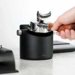 Knocking Box Inox - 11cm - Zwart - Knocking Box - Knockbox - Knocking Box Café - Knocking Box -Dégustation Délicate 1200x1200 435