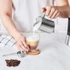 Silberthal - Mousseur à Lait - Mousseur à Lait Manuel - 400 Ml - Argent - Acier Inoxydable - Mousseur à Lait - Cadeau -Dégustation Délicate 1200x1200 511