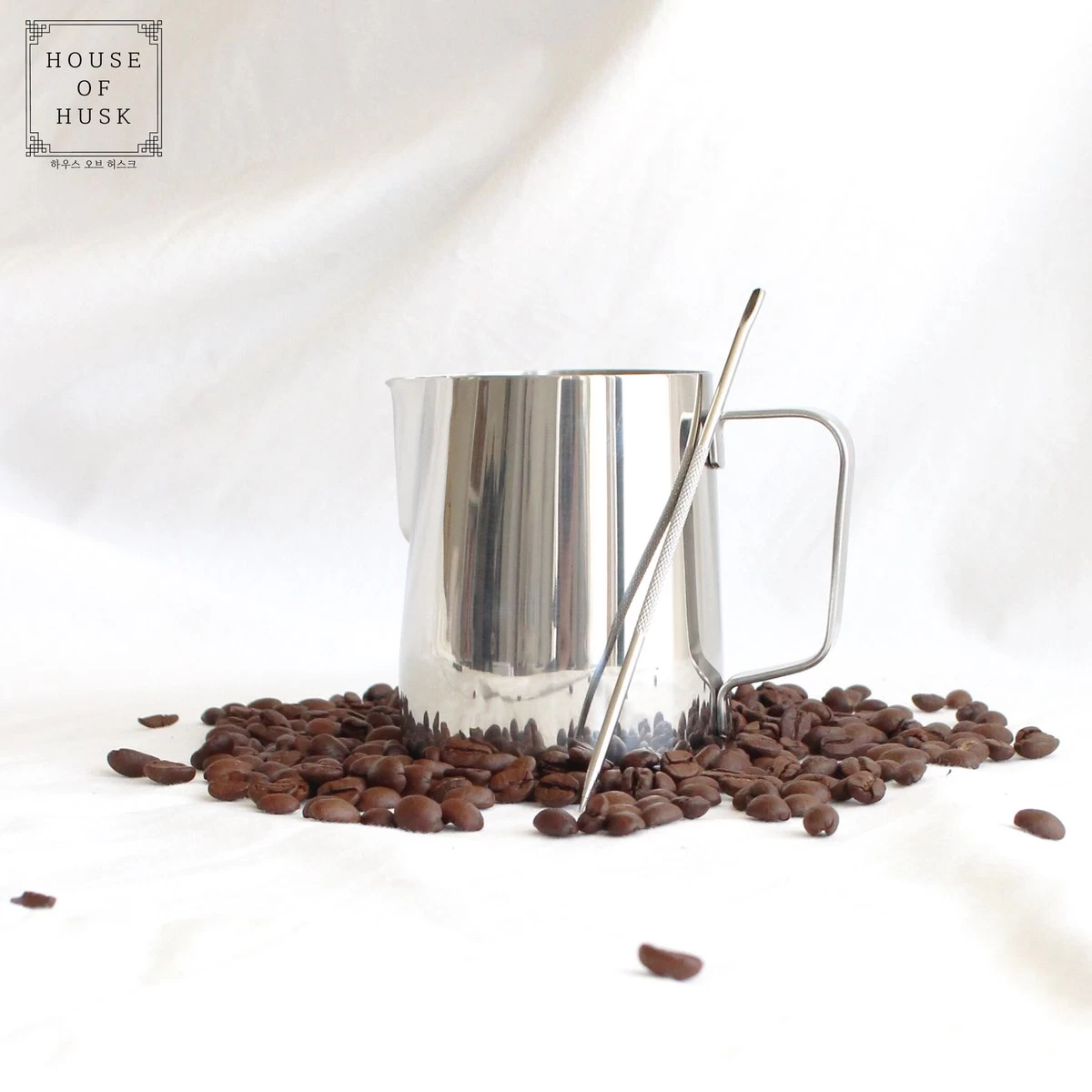 House Of Husk Pot à Lait Avec Art Pen - Pichet Mousseur à Lait 580ml - Argent - Pot à Lait - Pichet à Lait - Acier Inoxydable - Pot à Lait Barista - Avec Stylo Latte Art 7 House Of Husk Pot à Lait Avec Art Pen - Pichet Mousseur à Lait 580ml - Argent - Pot à Lait - Pichet à Lait - Acier Inoxydable - Pot à Lait Barista - Avec Stylo Latte Art – Image 5