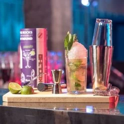 Set De Shaker à Cocktail D' Accessoires De Vêtements Pour Bébé De Bar -Dégustation Délicate 1200x1200 745