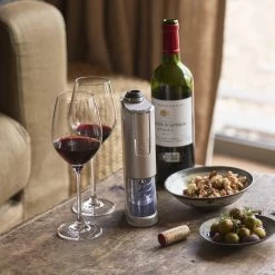 Ouvre-vin Sans Fil Cuisinart ® RWO100E - Ouvre-vin Sans Fil Et Tire-bouchon électrique 25 Ouvre-vin Sans Fil Cuisinart ® RWO100E - Ouvre-vin Sans Fil Et Tire-bouchon électrique -Dégustation Délicate 1200x1200 836