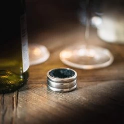 Doodadeals® Wine Ring - Drop Catcher - Wine Ring Contre Les Fuites Bouteille - Drop Ring Bouteille De Vin - Acier Inoxydable - 1 Pièce 10 Doodadeals® Wine Ring - Drop Catcher - Wine Ring Contre Les Fuites Bouteille - Drop Ring Bouteille De Vin - Acier Inoxydable - 1 Pièce -Dégustation Délicate 1200x1200 939