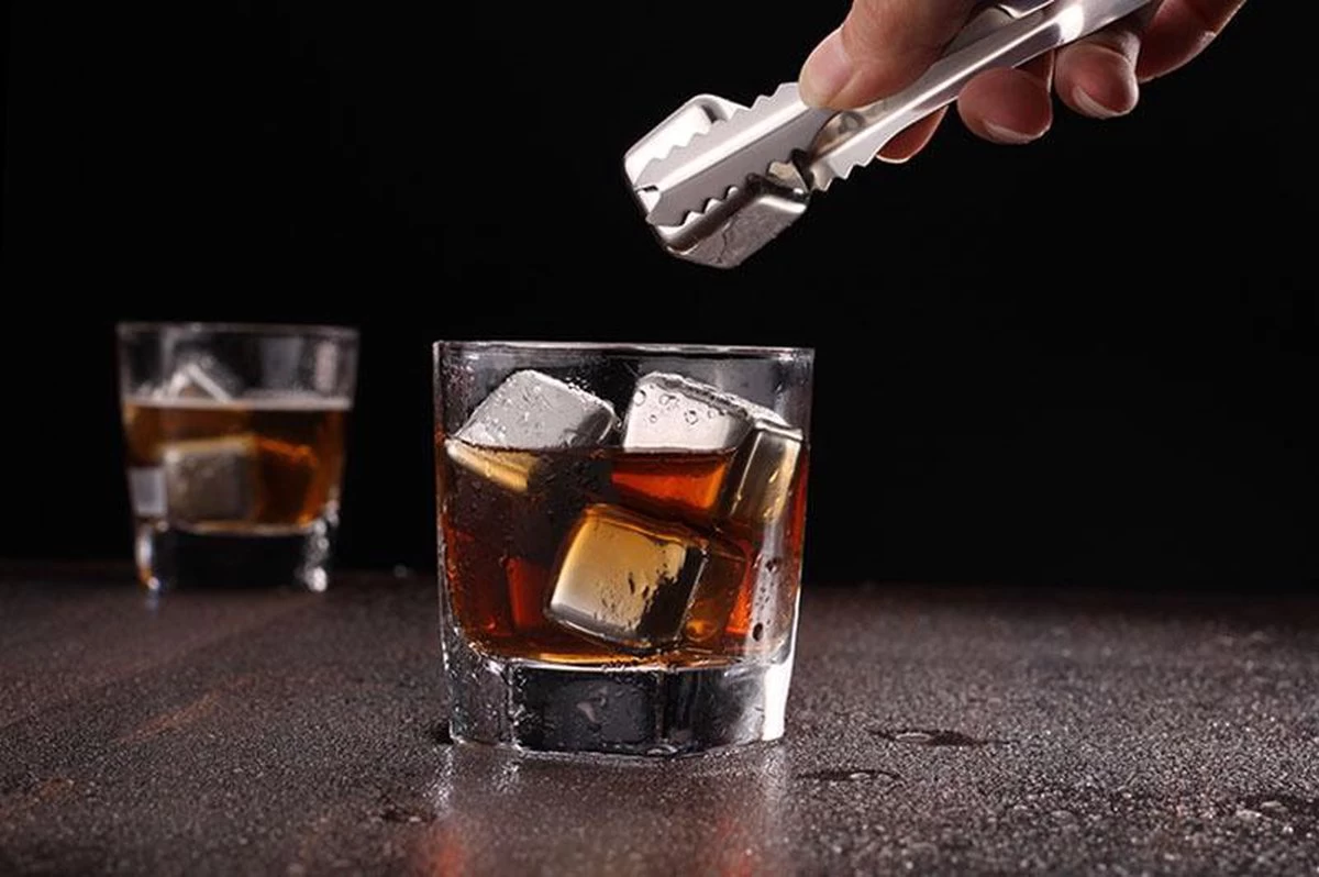 Pierres à Whisky En Acier Inoxydable - Ensemble Premium - Pierres à Whisky En Métal - 4 Pièces - SEC 15 Pierres à Whisky En Acier Inoxydable - Ensemble Premium - Pierres à Whisky En Métal - 4 Pièces - SEC – Image 13