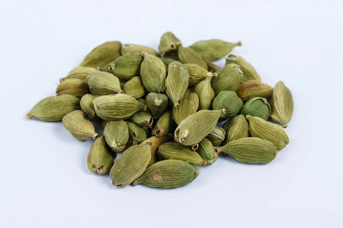 Partybox Te Tonic 24 Infusions Et 8 Plantes Pour Préparer Des Cocktails à Base De Gin Et Tonic. Les Herbes Sont Spécialement Sélectionnées Pour Le Gin 15 Partybox Te Tonic 24 Infusions Et 8 Plantes Pour Préparer Des Cocktails à Base De Gin Et Tonic. Les Herbes Sont Spécialement Sélectionnées Pour Le Gin – Image 13