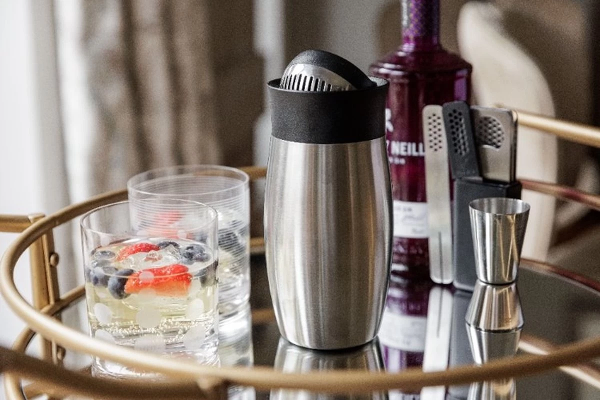 Shaker à Cocktail, Couvercle Rabattable, 0,45 L, Acier Inoxydable - BarCraft 5 Shaker à Cocktail, Couvercle Rabattable, 0,45 L, Acier Inoxydable - BarCraft – Image 3