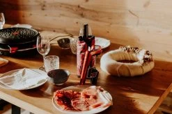 Coravin Model Two Elite - Système à Vin - Acier Inoxydable - 6x14x21 Cm - Rouge -Dégustation Délicate 1200x800 59