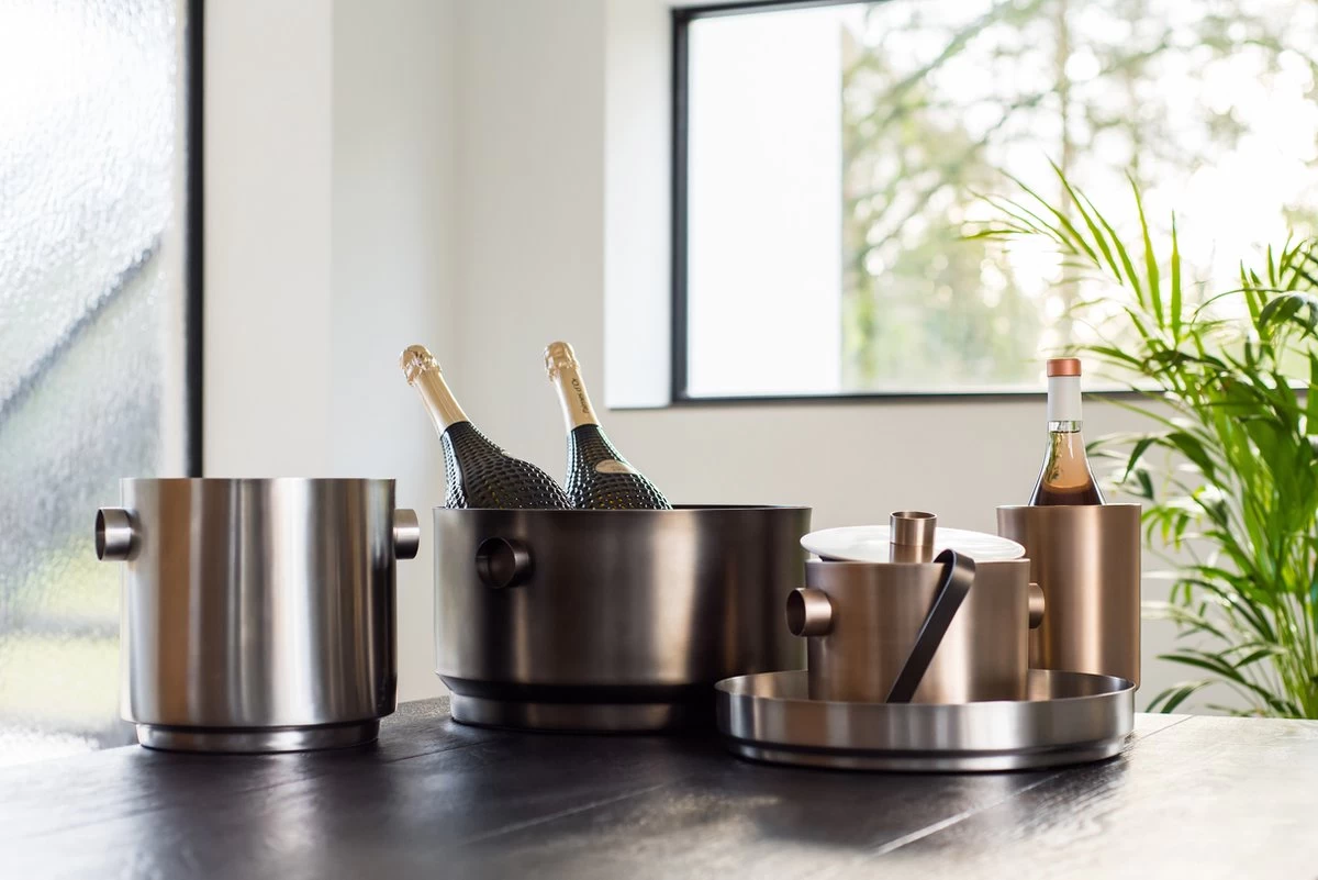 XLBoom - Cave à Vin RONDO - Soft Copper - Acier Inoxydable Couleur Cuivre - Ø13 X H20cm 5 XLBoom - Cave à Vin RONDO - Soft Copper - Acier Inoxydable Couleur Cuivre - Ø13 X H20cm – Image 3