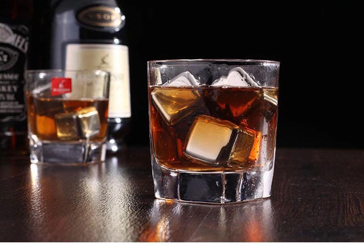 Pierres à Whisky En Acier Inoxydable - Ensemble Premium - Pierres à Whisky En Métal - 4 Pièces - SEC 14 Pierres à Whisky En Acier Inoxydable - Ensemble Premium - Pierres à Whisky En Métal - 4 Pièces - SEC – Image 12