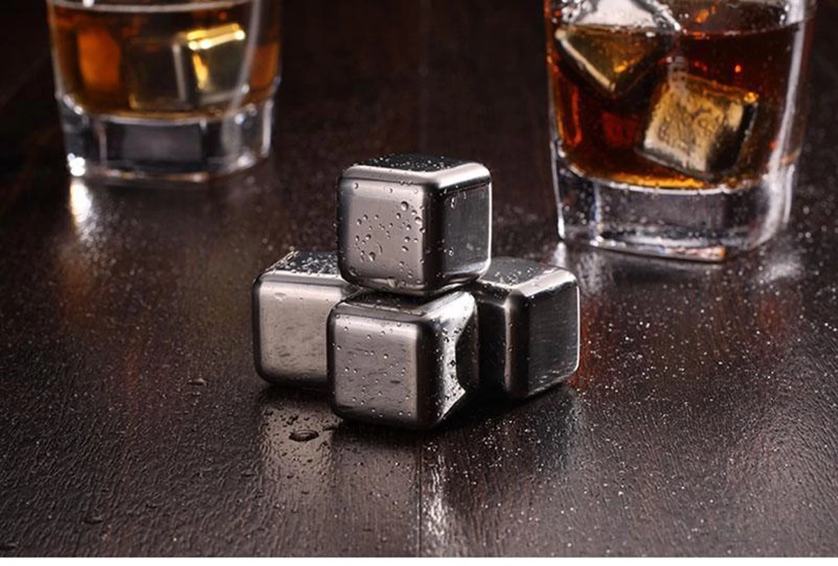 Pierres à Whisky En Acier Inoxydable - Ensemble Premium - Pierres à Whisky En Métal - 4 Pièces - SEC 13 Pierres à Whisky En Acier Inoxydable - Ensemble Premium - Pierres à Whisky En Métal - 4 Pièces - SEC – Image 11