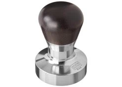 Expresso écarlate | Tamper "Passion" Pour Barista; Avec Poignée Ergonomique En PVC Ou En Bois Précieux De Votre Choix Et Base En Acier Inoxydable De Précision. Noir ébène 51 Mm 9 Expresso écarlate | Tamper "Passion" Pour Barista; Avec Poignée Ergonomique En PVC Ou En Bois Précieux De Votre Choix Et Base En Acier Inoxydable De Précision. Noir ébène 51 Mm -Dégustation Délicate 1200x857 3