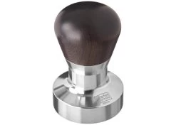 Expresso écarlate | Tamper "Passion" Pour Barista; Avec Poignée Ergonomique En PVC Ou En Bois Précieux De Votre Choix Et Base En Acier Inoxydable De Précision. Ebony Black 49 Mm + Potence 10 Expresso écarlate | Tamper "Passion" Pour Barista; Avec Poignée Ergonomique En PVC Ou En Bois Précieux De Votre Choix Et Base En Acier Inoxydable De Précision. Ebony Black 49 Mm + Potence -Dégustation Délicate 1200x857 4