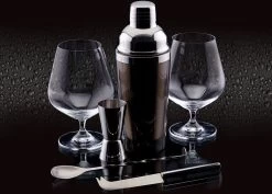 KitchenCraft Set Cadeau à Gin De Luxe BarCraft Comprenant Des Verres à Gin , Un Shaker à Cocktail, Une Cuillère à Pilon, Une Mesure à Dual Barre, Un Couteau De Bar Et Des Recettes -Dégustation Délicate 1200x862 2