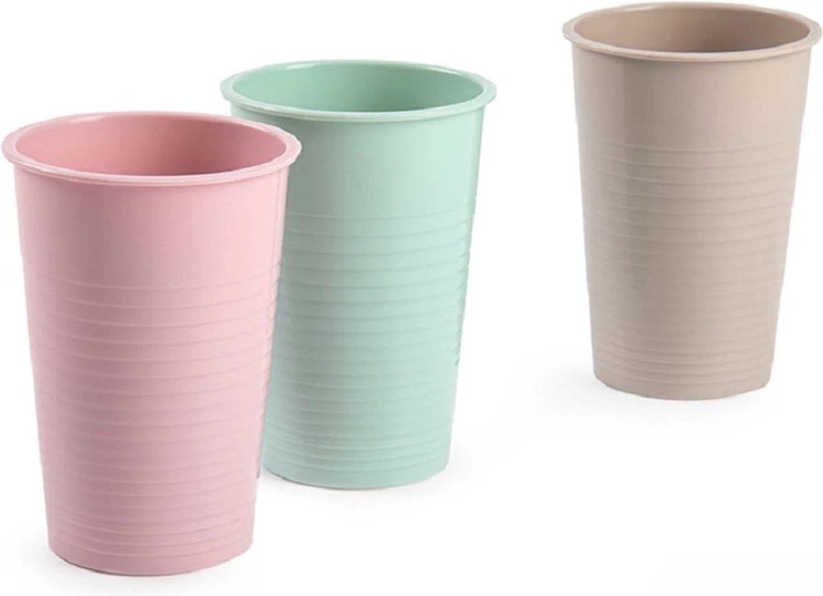 Carafe à Jus / Eau / Pichet Robuste Avec Couvercle 2 Litres Sertie De 12x Verres à Boire Multicolores En Plastique 200 Ml 4 Carafe à Jus / Eau / Pichet Robuste Avec Couvercle 2 Litres Sertie De 12x Verres à Boire Multicolores En Plastique 200 Ml – Image 2