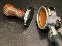 Expresso écarlate | Tamper "classic Colorato", Tampon Expresso élégant Avec Poignée Ergonomique En Bois Précieux Coloré, Pour Un Expresso Parfait, Barista Multi 53 Mm 12 Expresso écarlate | Tamper "classic Colorato", Tampon Expresso élégant Avec Poignée Ergonomique En Bois Précieux Coloré, Pour Un Expresso Parfait, Barista Multi 53 Mm -Dégustation Délicate 1200x900 115