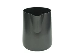 Expresso écarlate | Pot à Lait "L'Art Modern Anthrazit" Pour Latte Art Ou Cappuccino; En Acier Inoxydable 18/10 Avec Revêtement Antiadhésif (intérieur Et Extérieur); Pichet Barista De Haute Qualité. 600 Ml 11 Expresso écarlate | Pot à Lait "L'Art Modern Anthrazit" Pour Latte Art Ou Cappuccino; En Acier Inoxydable 18/10 Avec Revêtement Antiadhésif (intérieur Et Extérieur); Pichet Barista De Haute Qualité. 600 Ml -Dégustation Délicate 1200x900 273