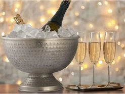 Seau à Vin Seau à Bouteille Métal ø 29 Cm Seau à Champagne Rond Argent Doré Seau à Glace Seau à Champagne 6 Seau à Vin Seau à Bouteille Métal ø 29 Cm Seau à Champagne Rond Argent Doré Seau à Glace Seau à Champagne -Dégustation Délicate 1200x904 2