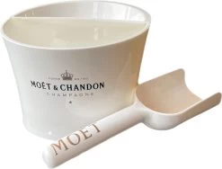 Moët & Chandon Ice Imperial Small Bucket + Ice Scoop - Pour Glaçons Et Fruits 7 Moët & Chandon Ice Imperial Small Bucket + Ice Scoop - Pour Glaçons Et Fruits -Dégustation Délicate 1200x911 2