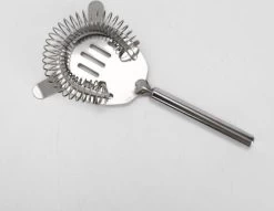 Decopatent® Cocktail Set 5 Pièces - Set De Bar Professionnel Avec Shaker - Tasse à Mesurer à Cocktail - Passoire - Mélangeur De Bar - Set De Shaker à Cocktail 21 Decopatent® Cocktail Set 5 Pièces - Set De Bar Professionnel Avec Shaker - Tasse à Mesurer à Cocktail - Passoire - Mélangeur De Bar - Set De Shaker à Cocktail -Dégustation Délicate 1200x926 3