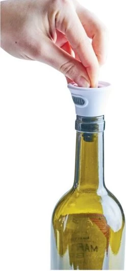 Solis Bouchon Bouteille Vin Pompe à Vide - Sous Vide Vin Accessoire - 2 Pièces -Dégustation Délicate 560x1200