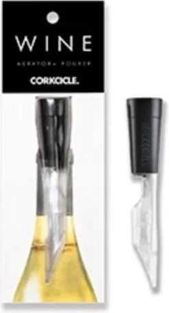 Corkcicle Wine Aerator + Verser - Améliore Le Bouquet Et La Texture Des Vins Rouges Et White -Dégustation Délicate 647x1200