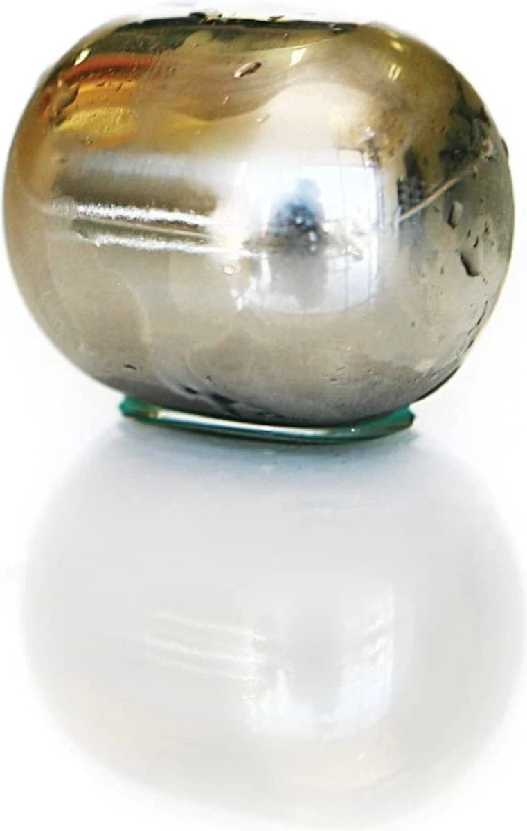 Sparq Home - Ensemble De 4 Cubes à Whisky En Acier Inoxydable - Perles De Vin - Pierres à Whisky - Glaçons Réutilisables - Cadeau 5 Sparq Home - Ensemble De 4 Cubes à Whisky En Acier Inoxydable - Perles De Vin - Pierres à Whisky - Glaçons Réutilisables - Cadeau – Image 3