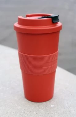 ZUPERZOZIAL - C-PLA, Tasse De Voyage, Tasse à Café, Tasse à Café à Emporter, TIME-OUT MUG Large, Rouge Terra, Rouge, 480ml -Dégustation Délicate 782x1200 3