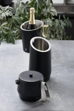 Leopold Vienna - Seau à Champagne Double Paroi En Acier Inoxydable Noir Mat -Dégustation Délicate 799x1200 1