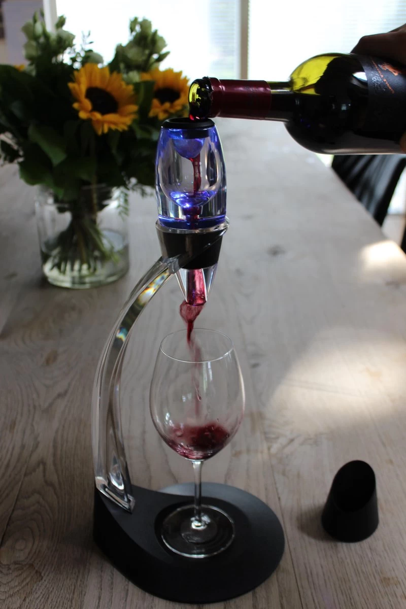 United Entertainment - Décanteur à Vin Magique Deluxe 5 United Entertainment - Décanteur à Vin Magique Deluxe – Image 3