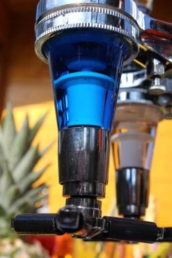 United Entertainment - Distributeur Bar Butler - Pour 4 Bouteilles -Dégustation Délicate 800x1200 43