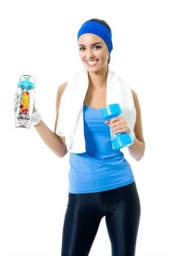 Willceal Bouteille D'eau Avec Filtre à Fruits 945 Ml Durable Avec Boule De Gel De Glace Amovible Grand Couvercle Rabattable Tritan Sans BPA Design Fermé Sports Camping -Dégustation Délicate 800x1200 83