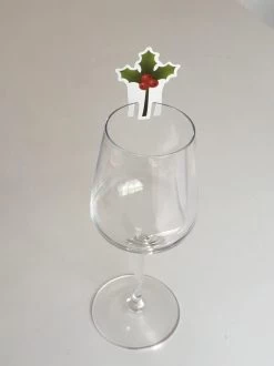 Noël - Décoration - Bonnet De Noel - Père Noël - Houx - Branche - Branche De Noël - Bonhomme De Neige - Glas à Vin - Verre - Fluut - Champagne - Décoration En Verre - 20 Pièces 9 Noël - Décoration - Bonnet De Noel - Père Noël - Houx - Branche - Branche De Noël - Bonhomme De Neige - Glas à Vin - Verre - Fluut - Champagne - Décoration En Verre - 20 Pièces -Dégustation Délicate 899x1200 19